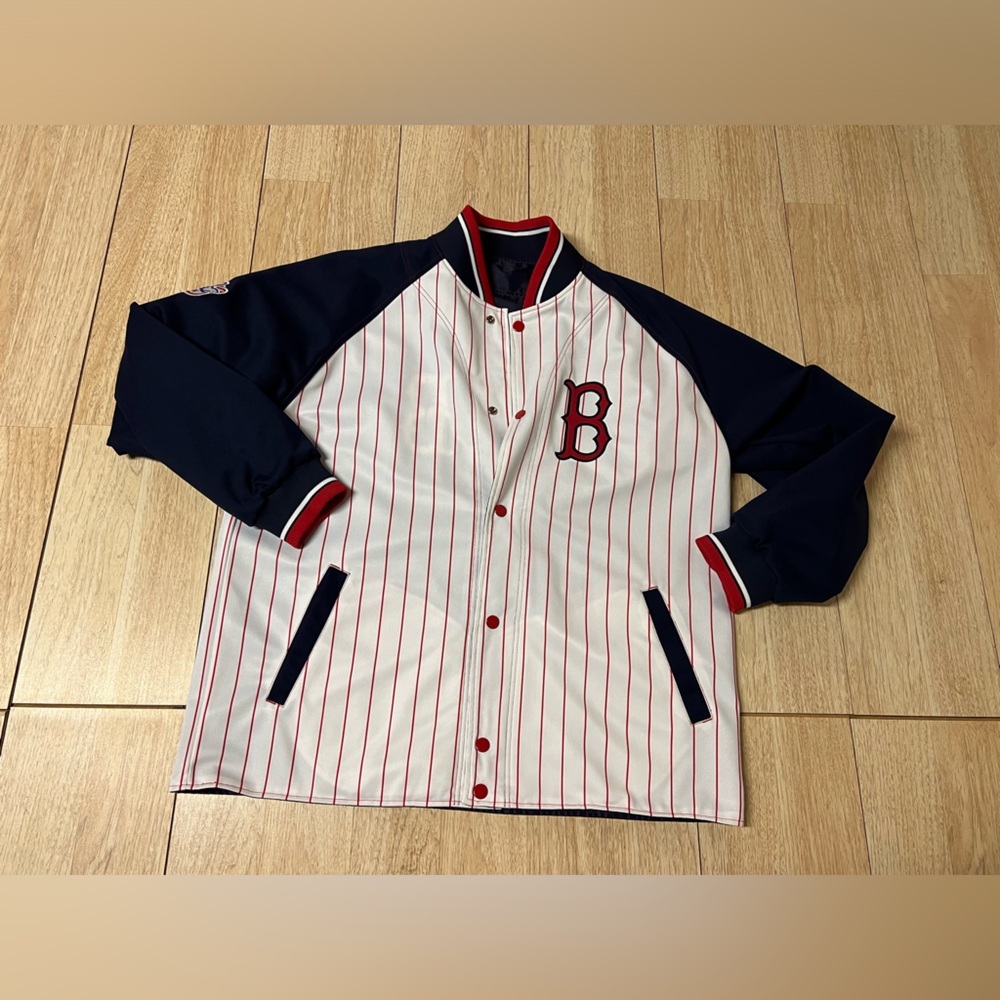Boston Red Sox Reversible Bomber Style Jacket - Picture 5 of 8